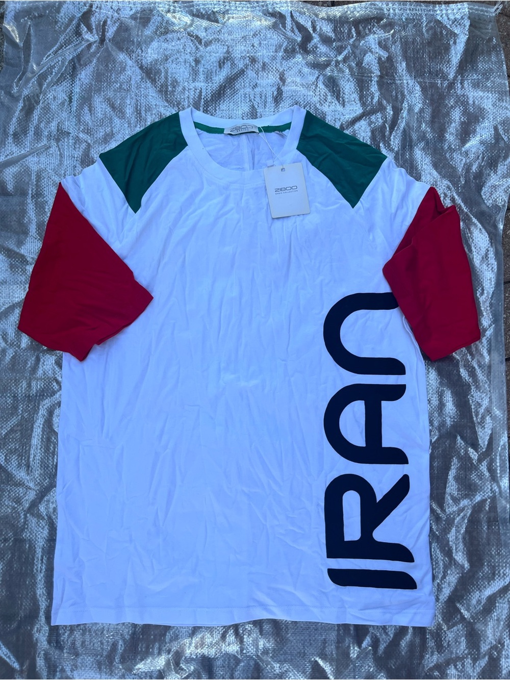 Ziboo Iranian football Tshirt men’s medium